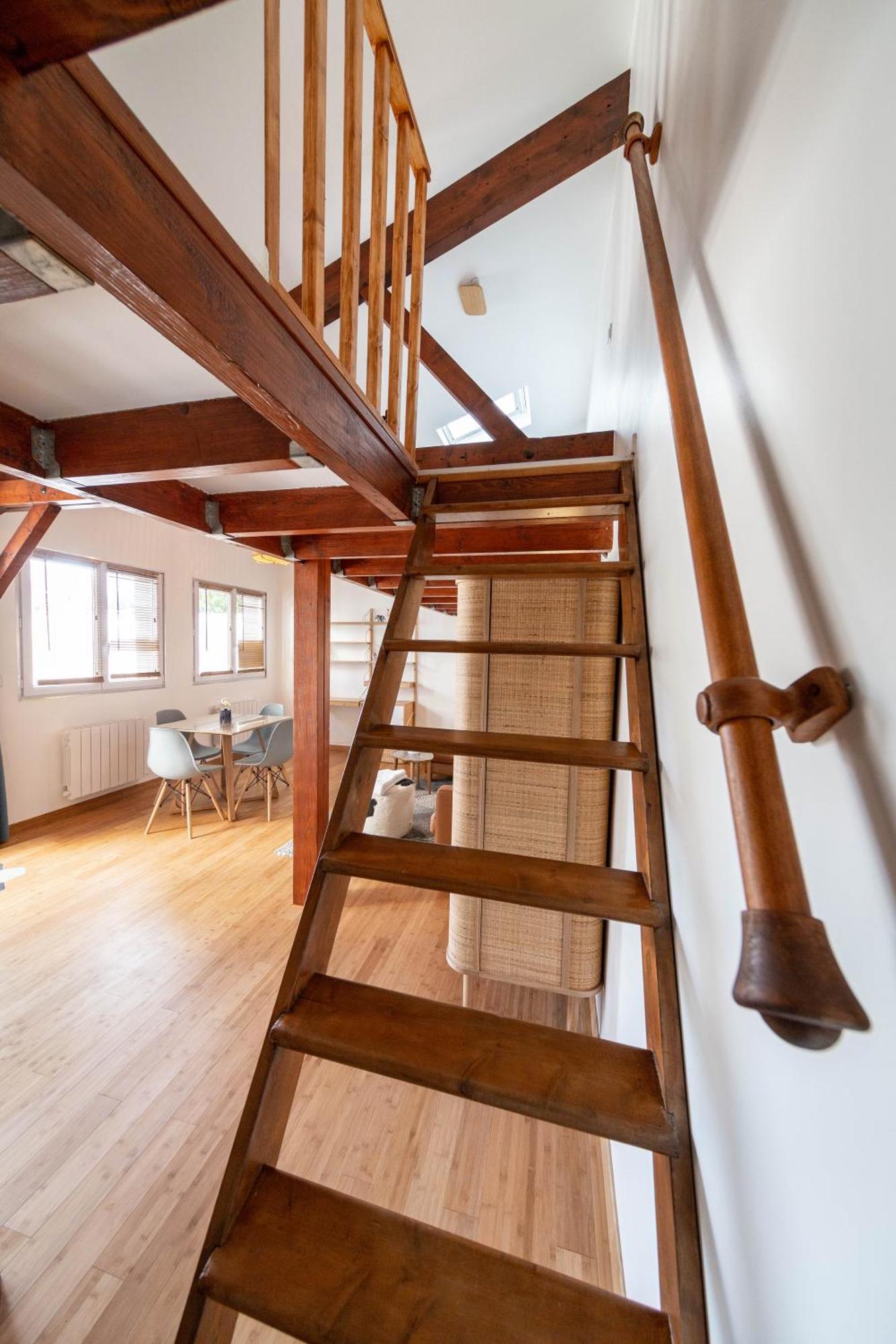 Lovely Little House With Private Garden In Paris Ivry-sur-Seine Bagian luar foto