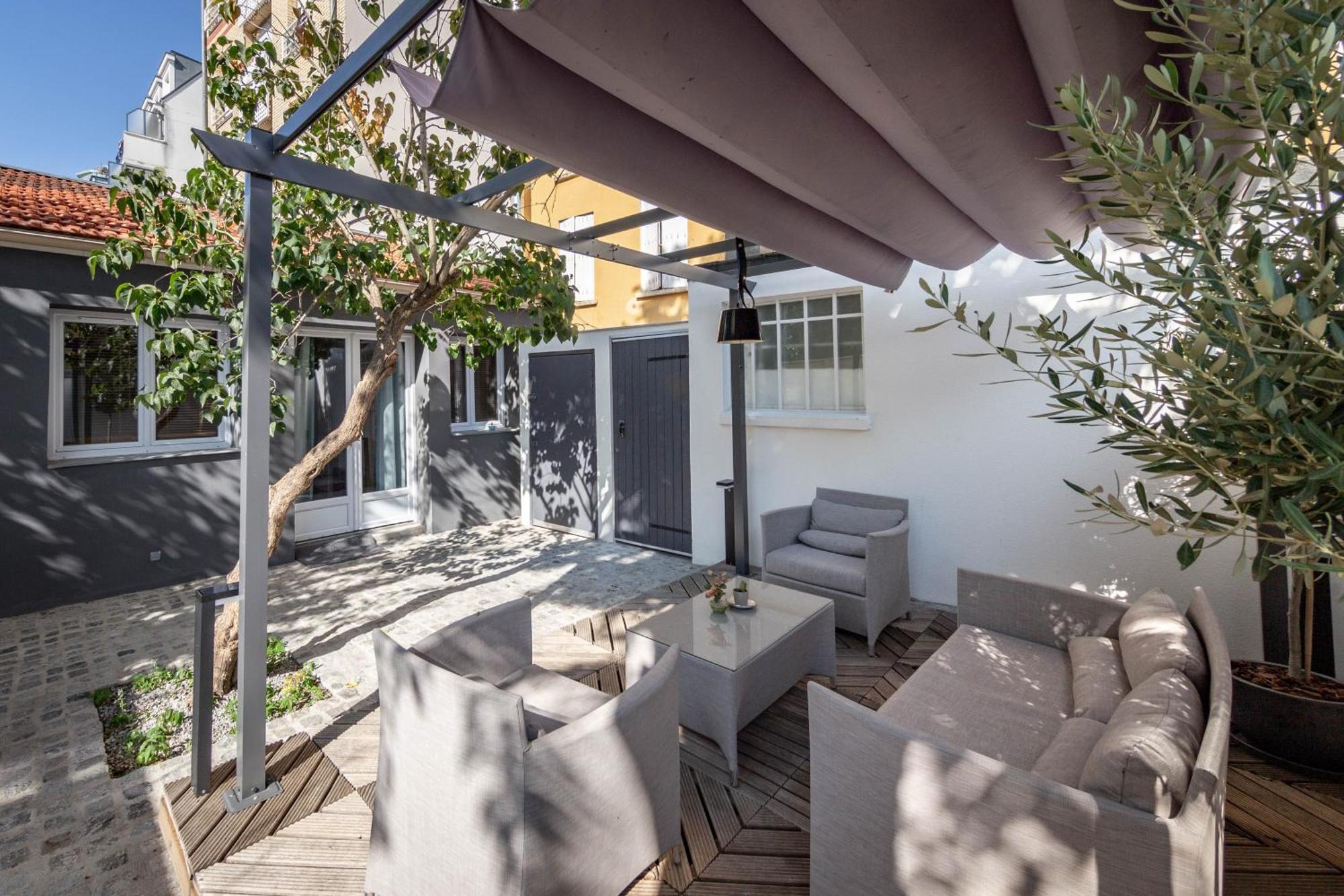 Lovely Little House With Private Garden In Paris Ivry-sur-Seine Bagian luar foto